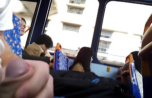 XXX Mutti zeigt Tochters Foetzchen videos de sexocasero