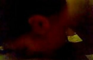 XXX Cachonda colegiala se masturba delante de la webcam para burlarse de ella videos caseros teniendo sexo